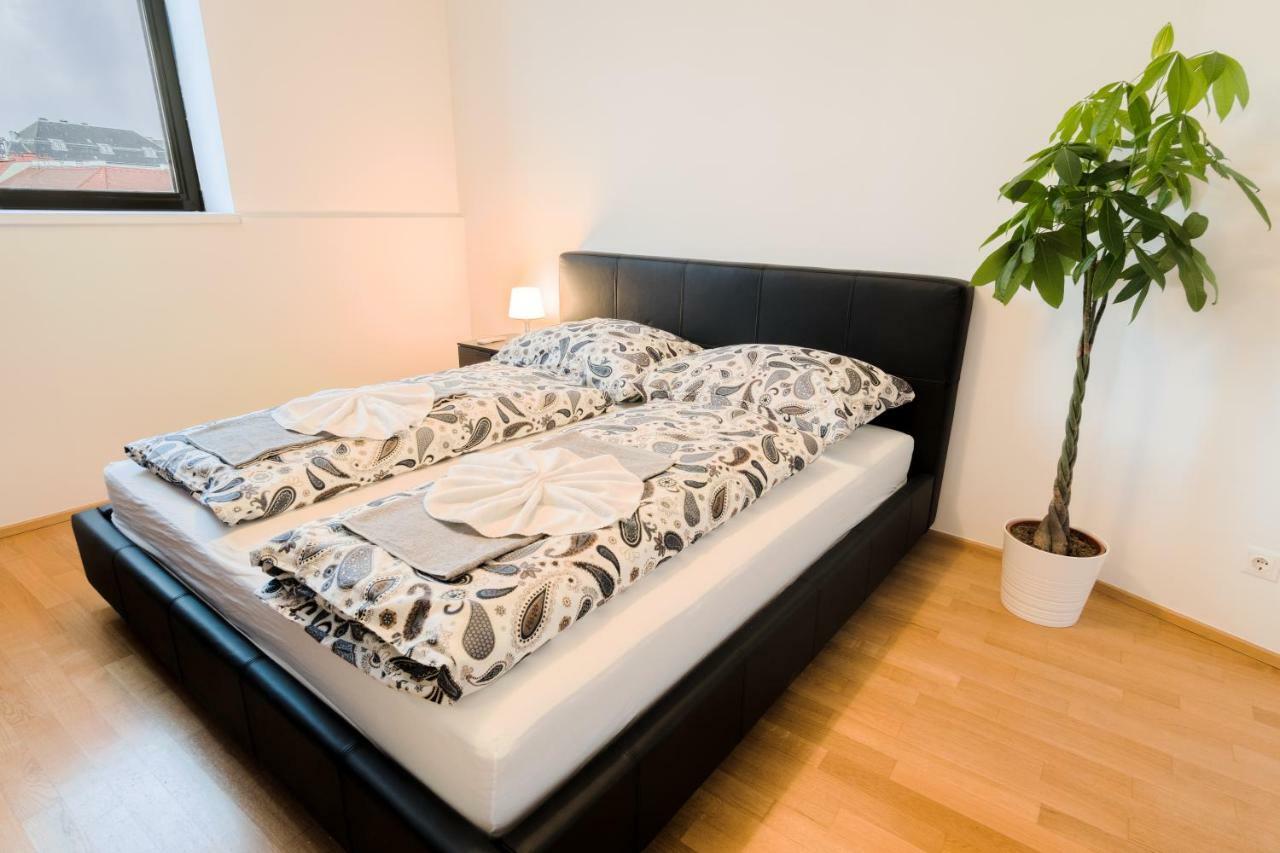 Easy Flat Margareten Vienna